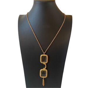 Very Cool & Useful Vintage Gold Tone Magnifying Eyeglasses Necklace.